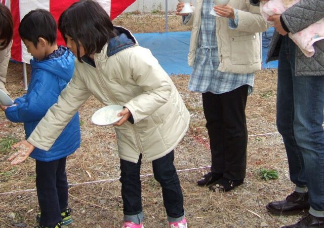 打ち合わせに子どもを連れて行っても、優しく対応してくれました